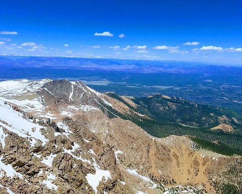 Pikes Peak, Colorado — a popular destination served by Aspen Alpenglow Limousine private car service